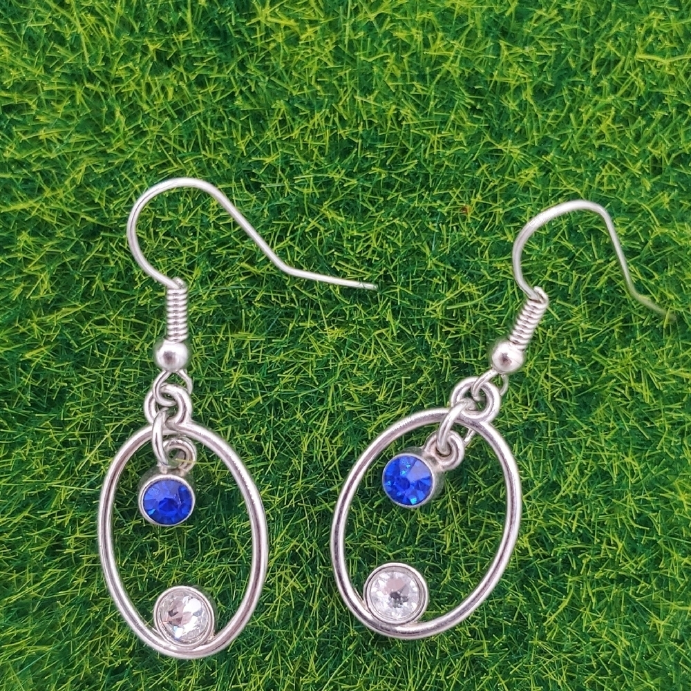 Sapphire Glow Openwork Circle Crystal Earrings E1014